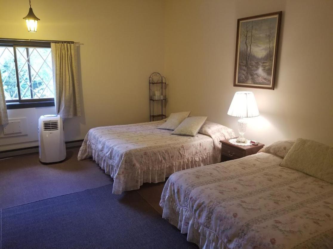 Kancamagus Swift River Inn Albany Quarto foto